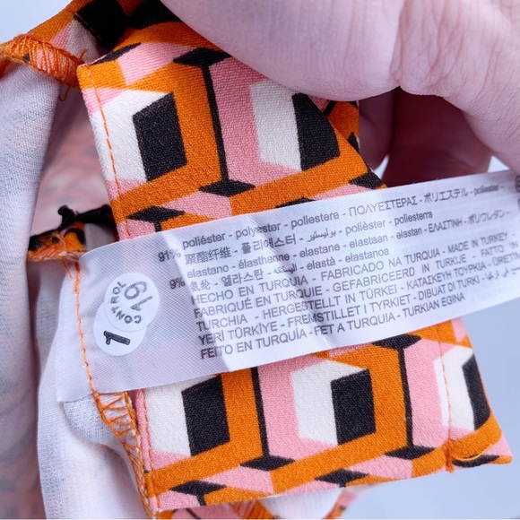 Bershka Mod Print Mini Skirt Size XS - Picture 4 of 4